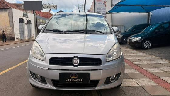 FIAT IDEA 1.4 MPI ATTRACTIVE 8V FLEX 4P MANUAL